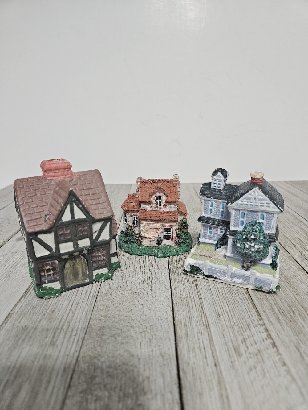 Set of 3 Vintage 2" & 3" Victorian Cottages Homes Decorative Figurines Lot Set C
